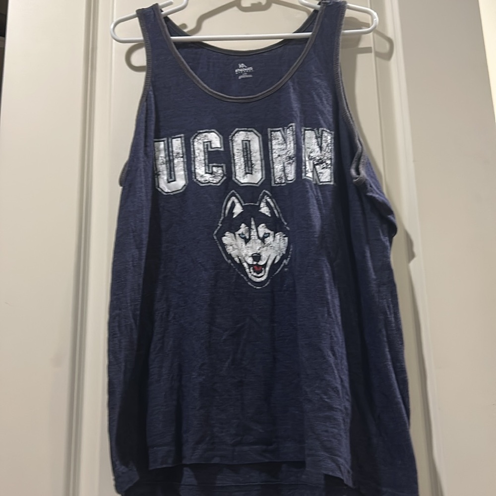 Knights Apparel UCONN Huskies University of Connecticut men’s Tank Top size L